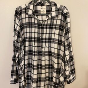 American Eagle Black and White Plaid Button Down Tunic